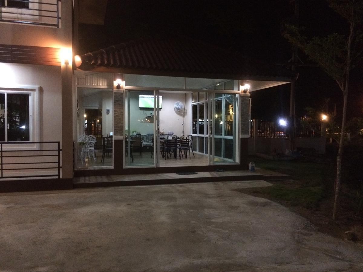 Thana Ville Resort Mae Sot Exterior photo