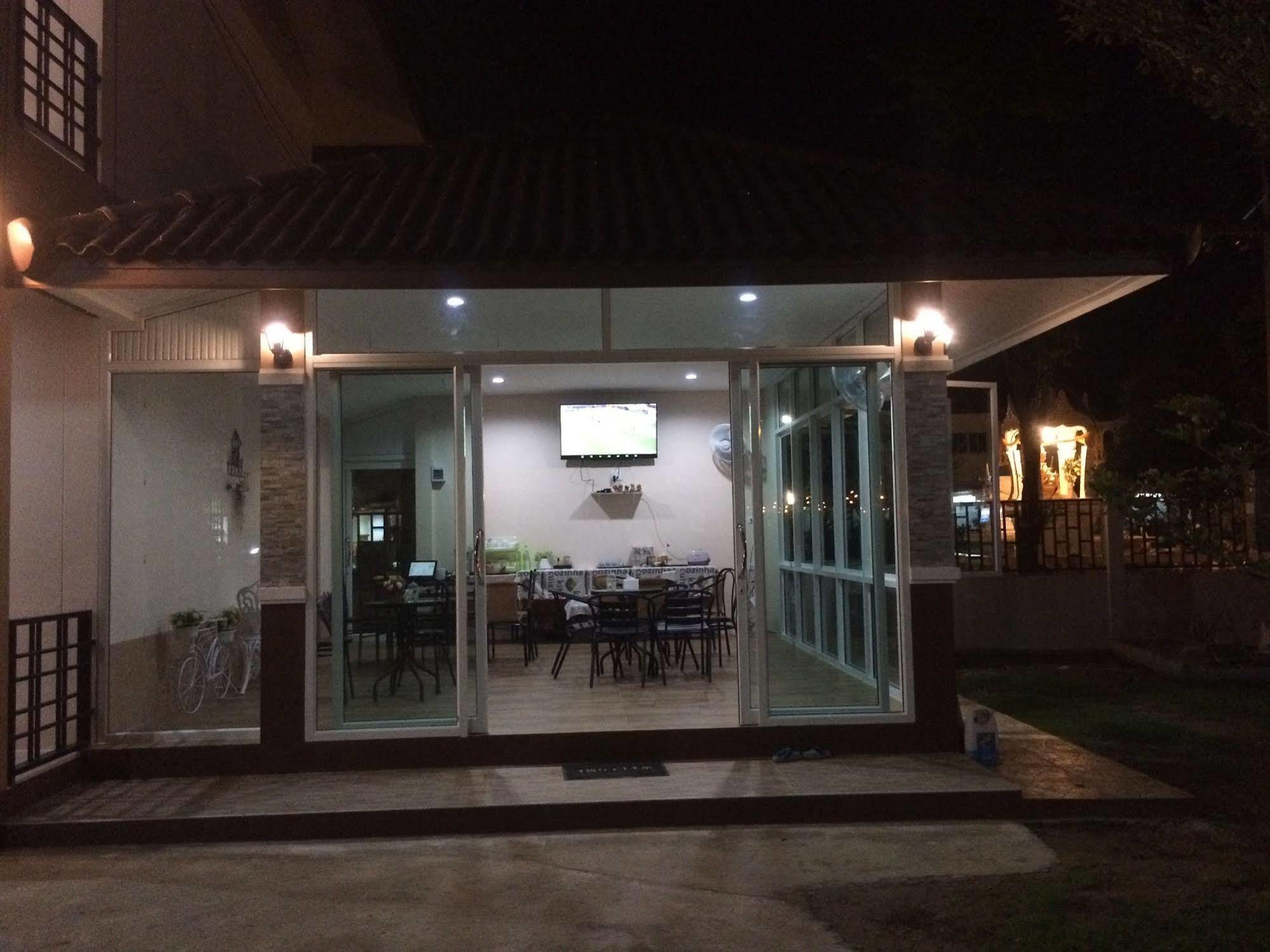 Thana Ville Resort Mae Sot Exterior photo