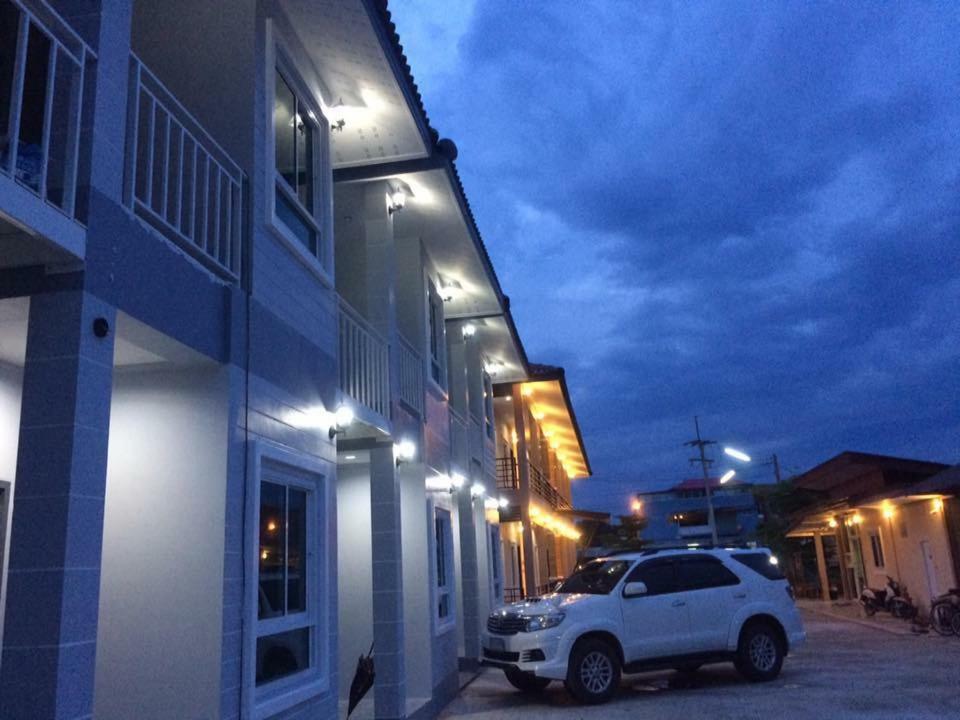 Thana Ville Resort Mae Sot Exterior photo